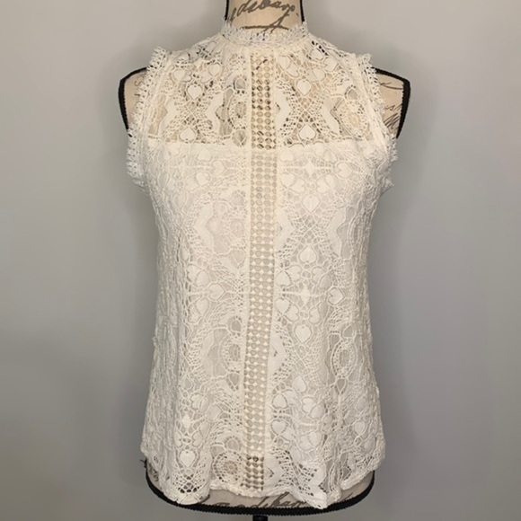 BB Dakota Patti guipure lace sleeveless keyhole back top S - Picture 3 of 11